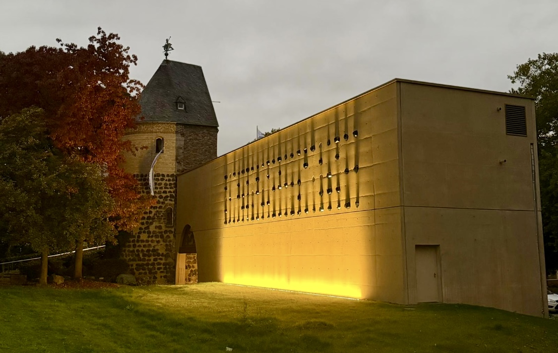 Sachsenturm in Köln - Aussenansicht hinten